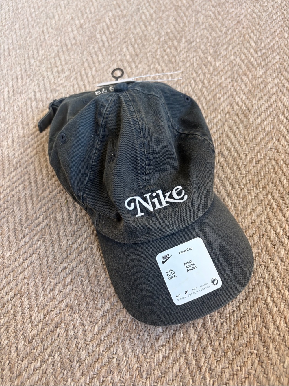 Nike Black Baseball Hat Size L/XL